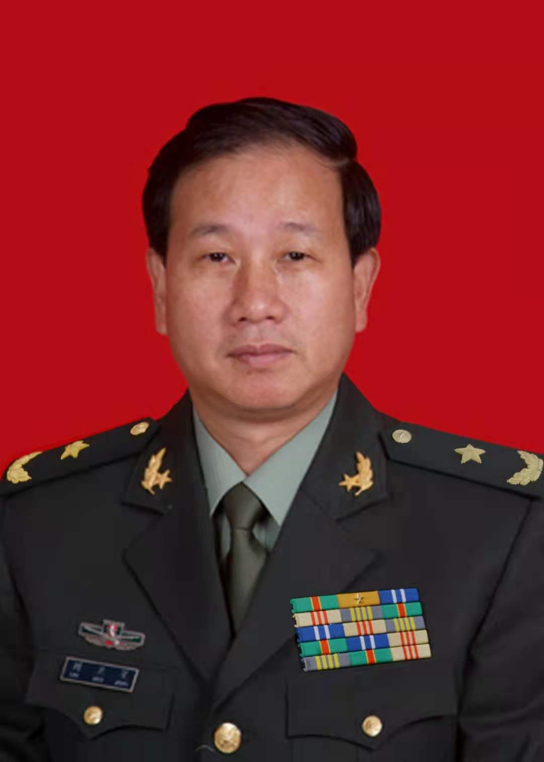 刘卫星 